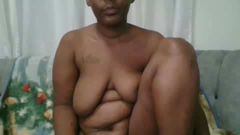 milky online show from October 29, 2025, 10:11 pm