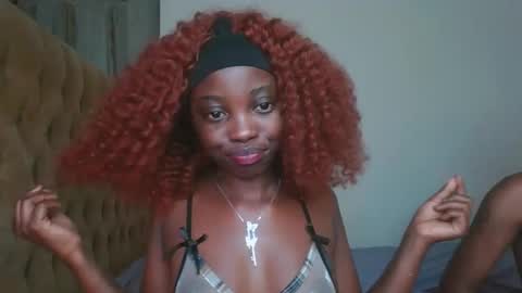 Snapshot of sexy_mistress5 chatting on March 24, 2026, 2:05 am sexy online show from March 24, 2026, 2:05 am