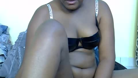 Snapshot of sexy_narohah chatting on October 26, 2025, 4:24 pm Narohah online show from October 26, 2025, 4:24 pm