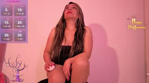 Snapshot of sexy_natasha_big_ass chatting on October 23, 2025, 12:15 pm miss natasha online show from October 23, 2025, 12:15 pm