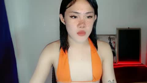 Snapshot of sexy_rc18 chatting on January 19, 2025, 2:25 am RC online show from January 19, 2025, 2:25 am