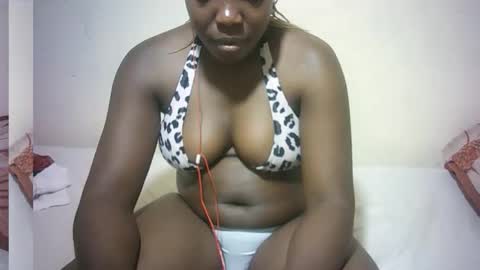 sexy_sandrah online show from December 1, 2025, 7:08 pm