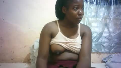 sexy_sandrah online show from April 13, 2026, 6:19 am