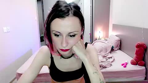 Snapshot of sexy_wise_kind chatting on February 18, 2025, 10:58 pm Mandy Green online show from February 18, 2025, 10:58 pm