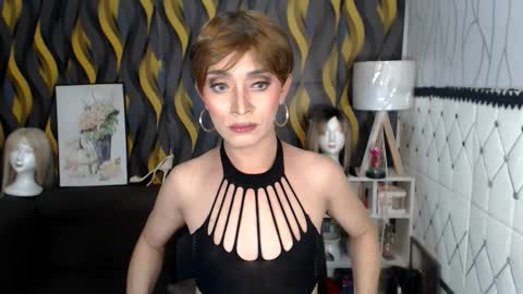 sexy_yllona online show from November 26, 2025, 9:21 am