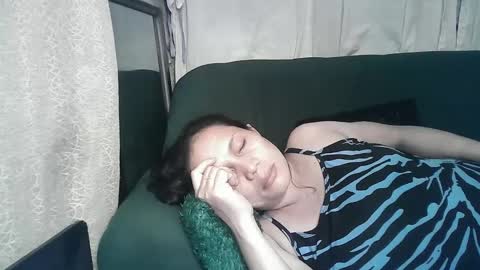 sexy_zapphire2024 online show from December 10, 2024, 5:11 pm