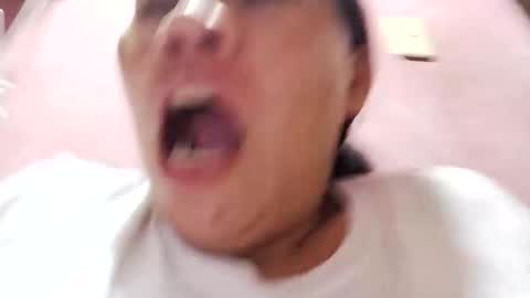 Snapshot of sexyasianbabe10 chatting on April 15, 2026, 12:28 am sexyasianbabe10 online show from April 15, 2026, 12:28 am