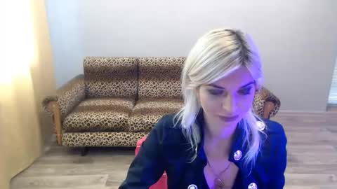 sexybeatriice online show from October 16, 2025, 6:47 am