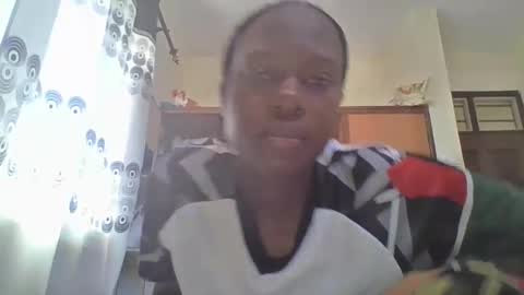 Sexybilha483 online show from February 6, 2025, 1:21 pm