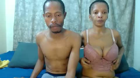 sexycouplexx01 online show from May 9, 2026, 6:24 pm