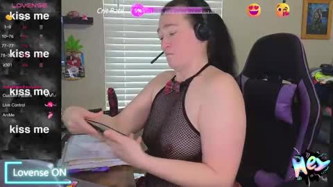 Snapshot of sexydistraction1 chatting on February 5, 2025, 7:31 pm SexyDistraction online show from February 5, 2025, 7:31 pm