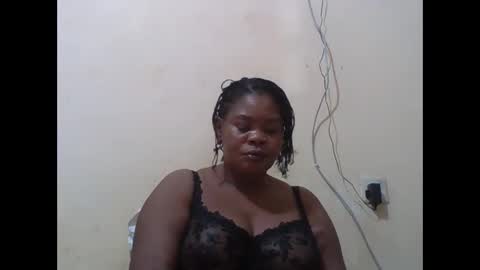 EMILY online show from October 5, 2025, 6:06 pm