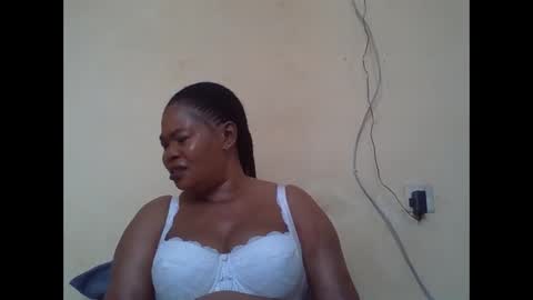 EMILY online show from November 19, 2025, 7:19 am