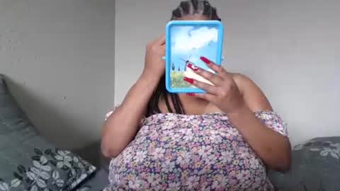 sexyebonylove89 online show from December 2, 2024, 11:45 am