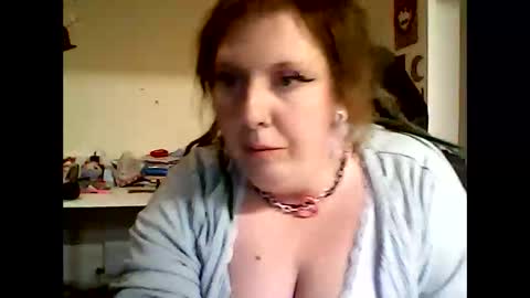Snapshot of sexyemoprincess chatting on October 1, 2025, 6:47 pm Wouldntyouliketoknow online show from October 1, 2025, 6:47 pm