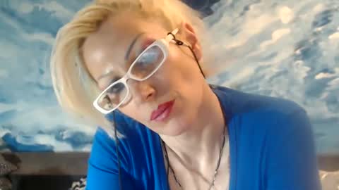 Snapshot of sexyeni chatting on January 15, 2025, 2:38 am ENI pvt moan your name WHEN I M NOT online you tell me in SNAPCHAT deal yes add me... FREE TWITTER magiconline101...... online show from January 15, 2025, 2:38 am
