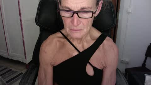 SexyFit58 online show from December 1, 2024, 11:58 pm