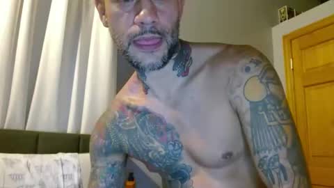 Snapshot of sexyfitdaddy chatting on September 10, 2025, 4:45 am Sexy Fit Daddy online show from September 10, 2025, 4:45 am