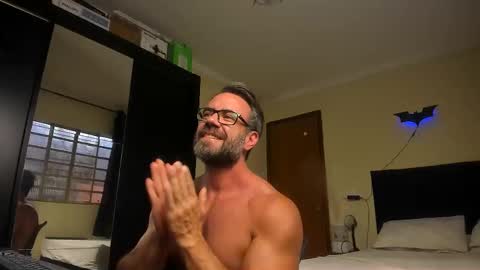 chris online show from December 3, 2025, 6:06 pm