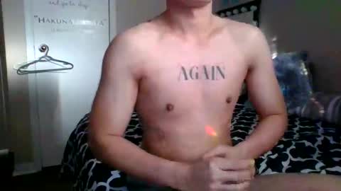 sexy guy online show from January 16, 2026, 7:29 pm