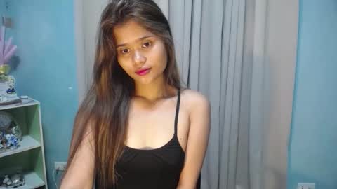 Snapshot of sexylady_pinayx chatting on October 11, 2025, 2:44 am Call me Bea online show from October 11, 2025, 2:44 am