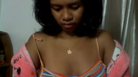 sexylarra12 online show from May 14, 2026, 12:17 am
