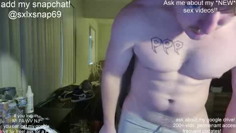 Snapshot of sexylax69 chatting on November 26, 2025, 1:39 am sexylax69 online show from November 26, 2025, 1:39 am
