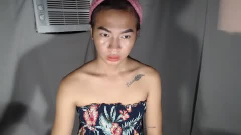 Snapshot of sexylaylia chatting on October 29, 2025, 4:59 am Laylia3 online show from October 29, 2025, 4:59 am