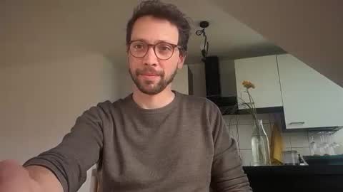 sexyleo8282 online show from May 17, 2026, 4:14 pm