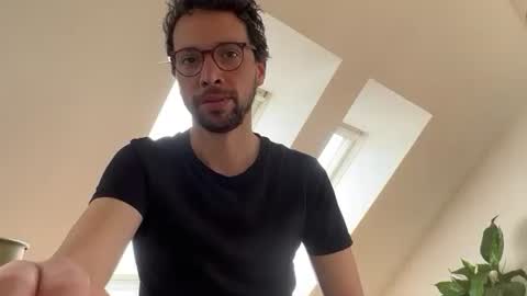 sexyleo8282 online show from May 24, 2026, 8:41 am