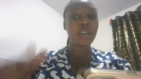 Snapshot of sexylily25 chatting on October 12, 2025, 3:00 pm lily online show from October 12, 2025, 3:00 pm