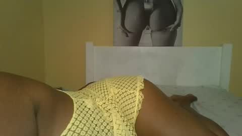 Snapshot of sexylily25 chatting on October 19, 2025, 2:56 am lily online show from October 19, 2025, 2:56 am