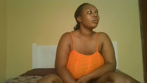 Snapshot of sexylily25 chatting on October 23, 2025, 3:28 am lily online show from October 23, 2025, 3:28 am