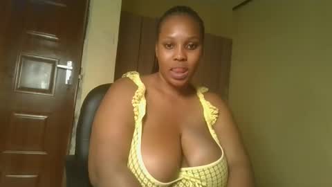 Snapshot of sexylily25 chatting on October 26, 2025, 3:18 pm lily online show from October 26, 2025, 3:18 pm