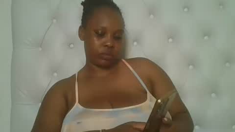 Snapshot of sexylily25 chatting on November 23, 2025, 6:19 pm lily online show from November 23, 2025, 6:19 pm