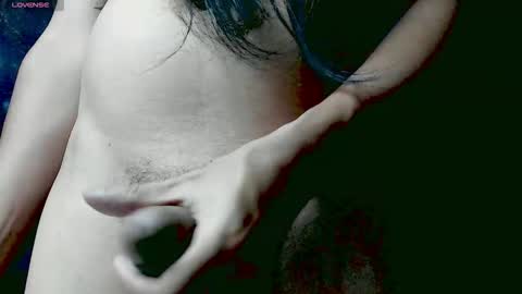 April online show from November 10, 2025, 10:42 pm