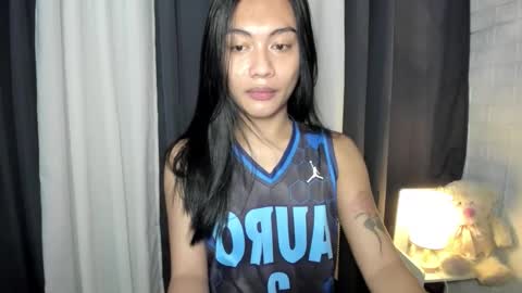 maxine online show from November 2, 2025, 4:20 pm