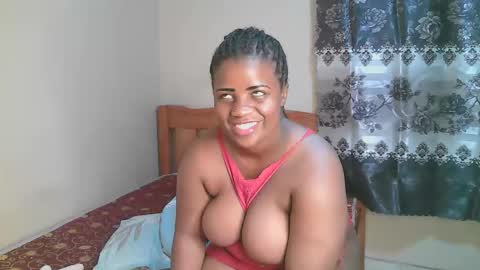 Snapshot of sexylucy33 chatting on February 13, 2026, 8:38 pm sexylucy33 online show from February 13, 2026, 8:38 pm