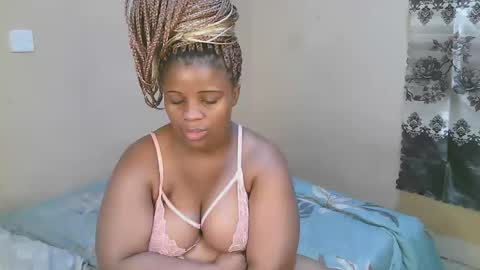 Snapshot of sexylucy33 chatting on February 26, 2026, 4:06 pm sexylucy33 online show from February 26, 2026, 4:06 pm