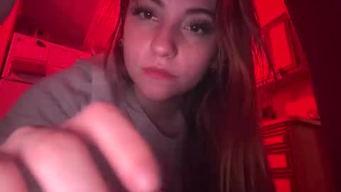 Snapshot of sexylynn010 chatting on October 30, 2025, 10:21 pm sexylynn010 online show from October 30, 2025, 10:21 pm