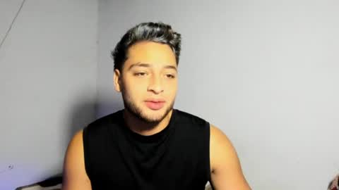 sexymen698 online show from June 11, 2026, 10:02 am