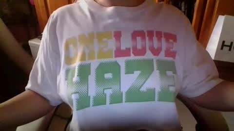 sexymisss24 online show from September 28, 2025, 10:42 am