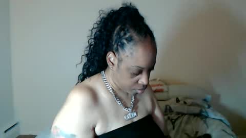 SexyMona online show from December 5, 2025, 12:03 pm