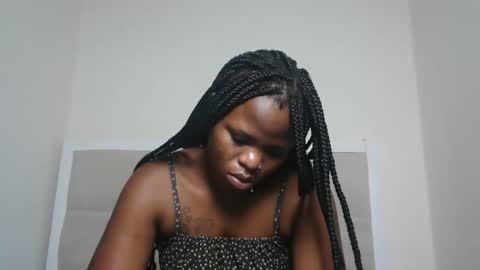 nina online show from October 26, 2025, 7:42 pm