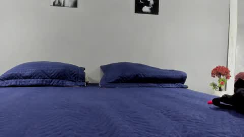 sexynova 93 online show from February 24, 2026, 8:18 pm