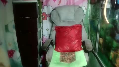 sexyoldangel online show from May 28, 2026, 8:33 am