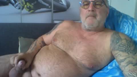 sexypaa online show from February 16, 2026, 1:51 pm