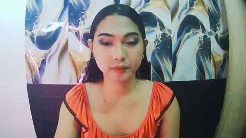 sexypetiteraine online show from April 29, 2026, 3:49 pm