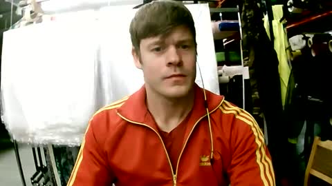 Snapshot of sexypornhot chatting on October 3, 2025, 5:37 am Erikson online show from October 3, 2025, 5:37 am