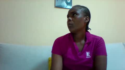 Snapshot of sexyqueen3457132 chatting on January 15, 2025, 9:35 am DOVY ACHIENG online show from January 15, 2025, 9:35 am